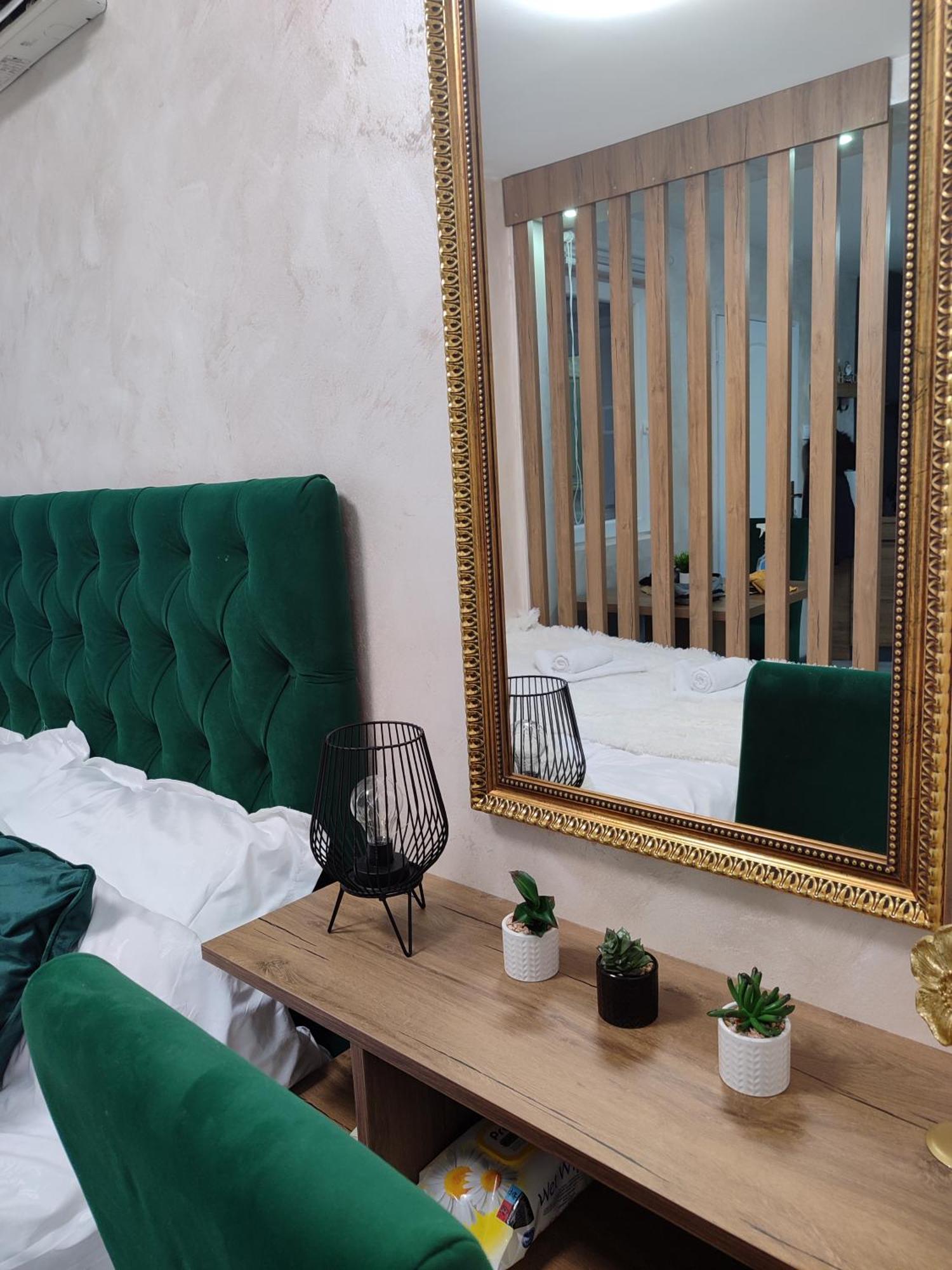 Studio Apartman Free Parking Rubikon 贝尔格莱德 外观 照片