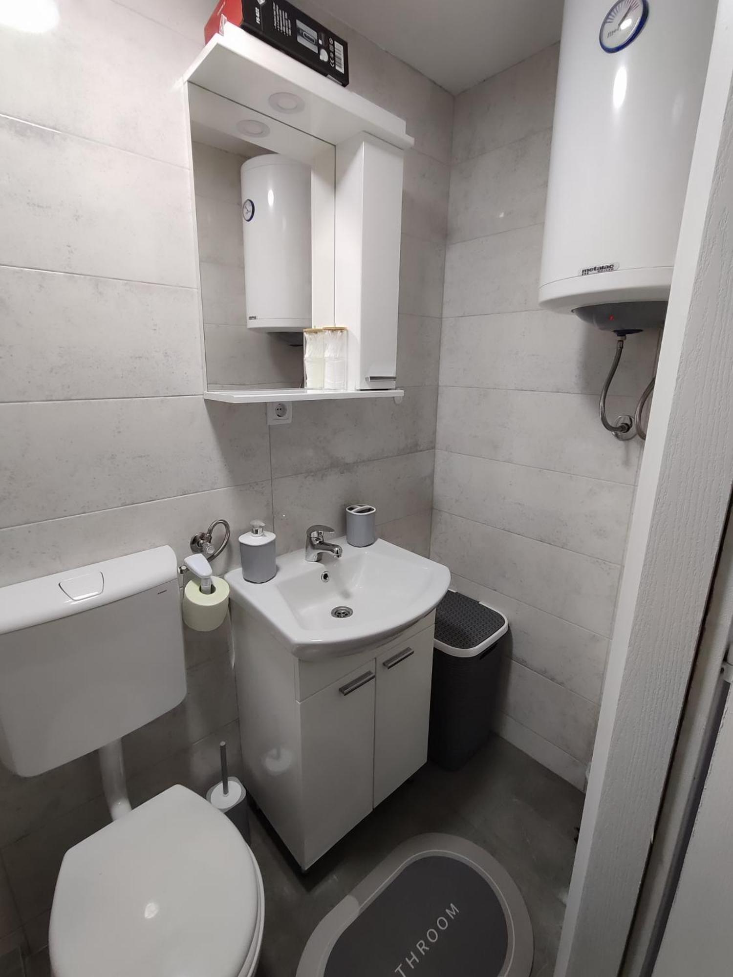 Studio Apartman Free Parking Rubikon 贝尔格莱德 外观 照片